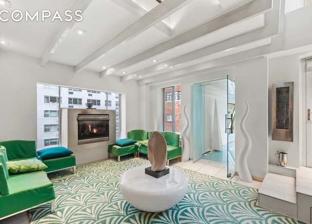 Property at 52 E 78th St Ph 10E, New York City, NY 10075, 3 beds, 2.5 baths