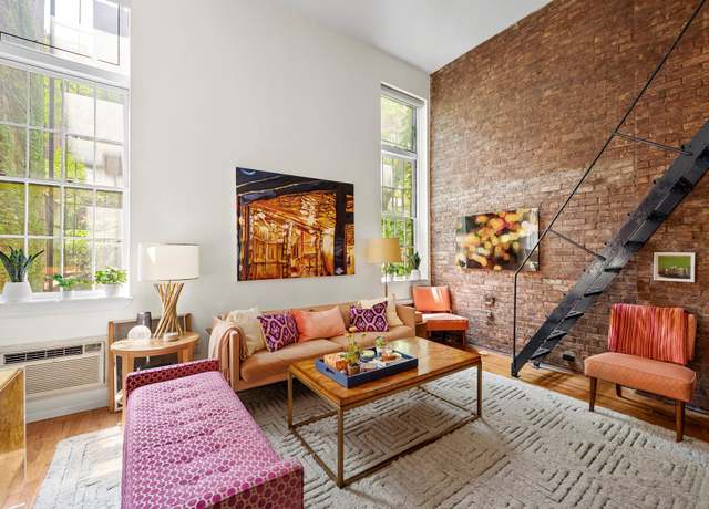 Property at 100 W 15th St Unit 2A, New York City, NY 10011, 1 bed, 1 bath