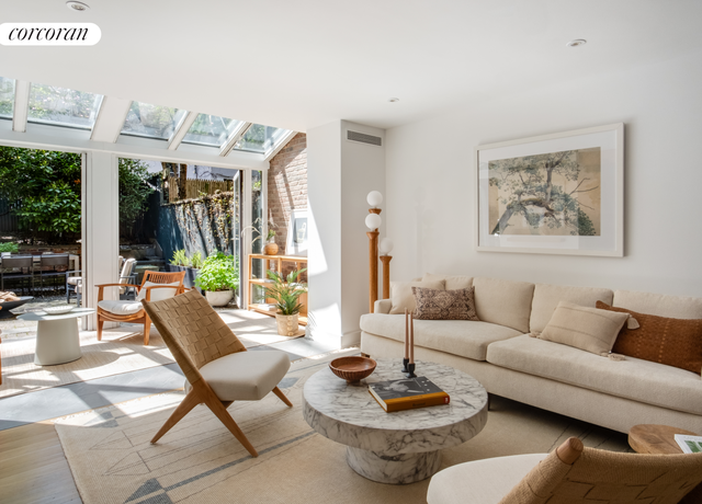 Property at 136 E 19th St Unit 1W, New York City, NY 10003, 1 bed, 1.5 baths