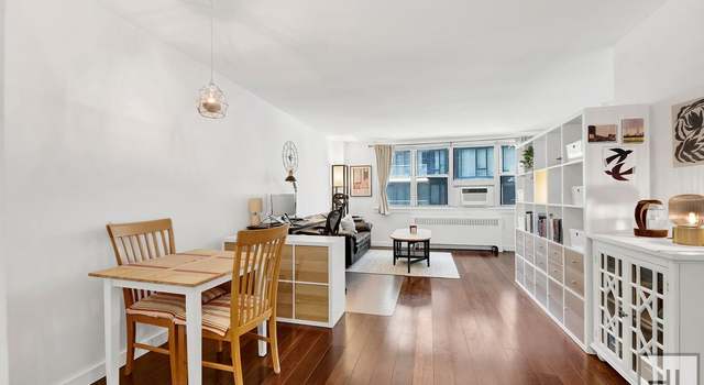 Photo of 240 E 35th St Unit 5C, New York City, NY 10016
