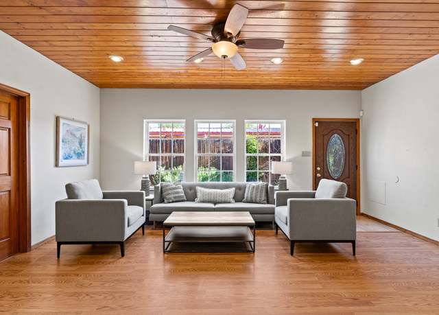 Property at 1024 Camino Vista Aurora, Santa Fe, NM 87507, 3 beds, 2 baths