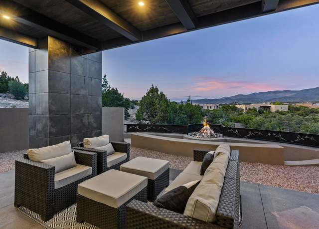 Property at 755 Ridge Cyn, Santa Fe, NM 87506, 3 beds, 3.5 baths