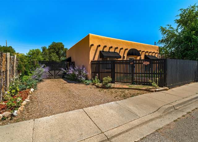 Property at 825 Ninita St, Santa Fe, NM 87505, 1 bed, 1 bath