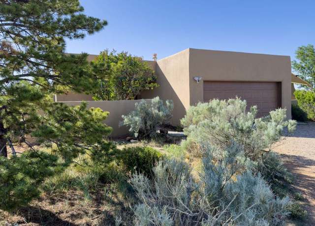 Property at 2 Palacio, Santa Fe, NM 87508, 3 beds, 2 baths