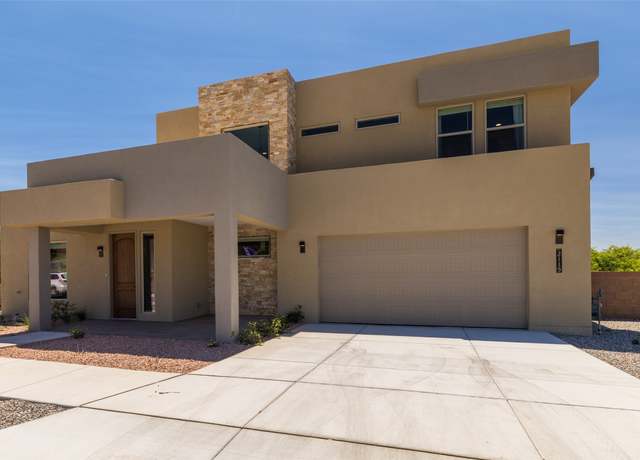 Property at 2115 Rail Line Rd, Santa Fe, NM 87505, 4 beds, 3.5 baths