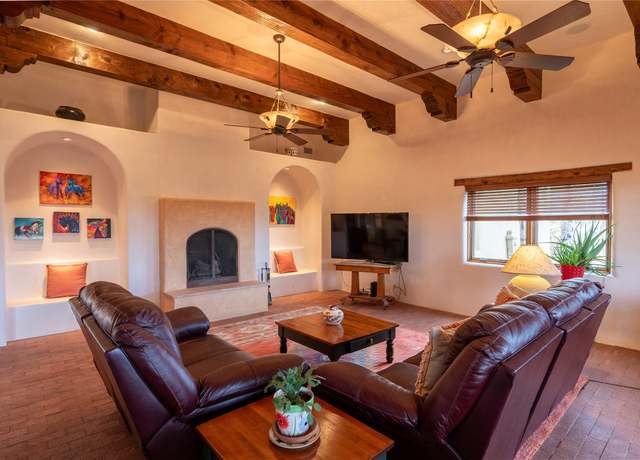 Property at 34 Calle Capulin, Santa Fe, NM 87507, 3 beds, 4 baths