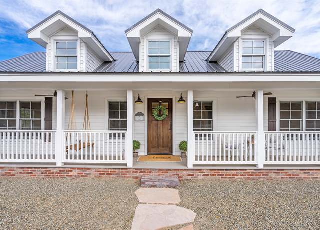 Property at 108 Nine Mile Rd, Santa Fe, NM 87508, 3 beds, 2 baths