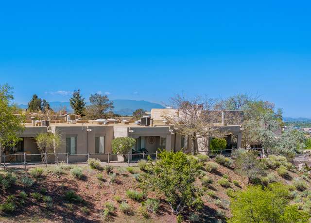 Property at 320 Artist #4, Santa Fe, NM 87501, 2 beds, 2 baths