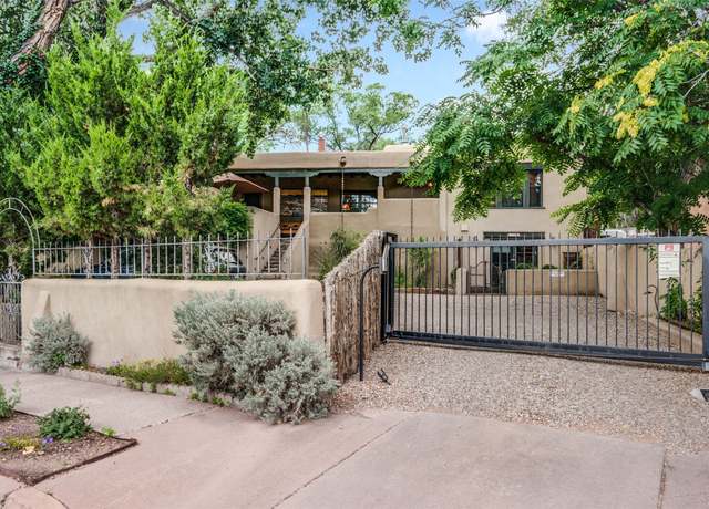 Property at 833 E Palace Ave, Santa Fe, NM 87501, 3 beds, 3.5 baths