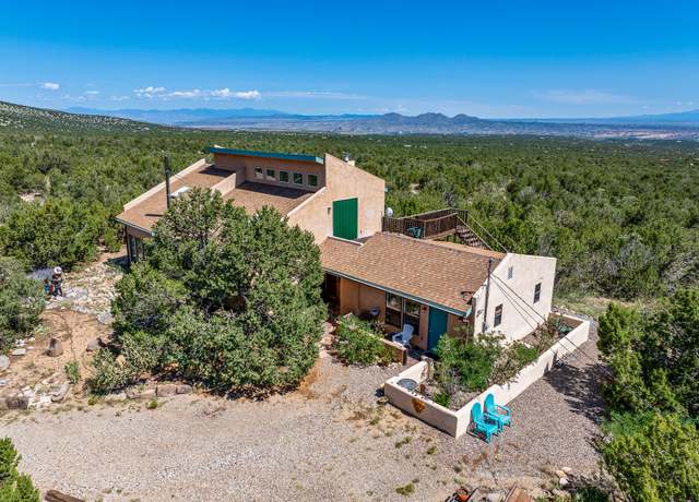 Property at 63 Corazon De Oro, Cerrillos, NM 87010, 3 beds, 3 baths