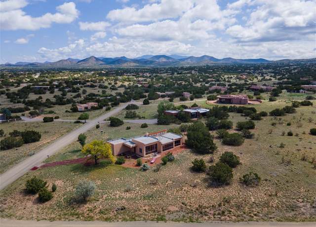 Property at 7 Baya Ct, Santa Fe, NM 87508, 3 beds, 2 baths