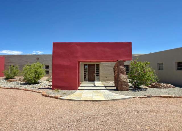 Property at 26 San Juan Ranch Rd, Santa Fe, NM 87506, 3 beds, 3 baths