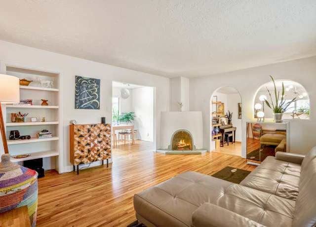 Property at 137 Camino De Las Crucitas, Santa Fe, NM 87501, 3 beds, 2 baths