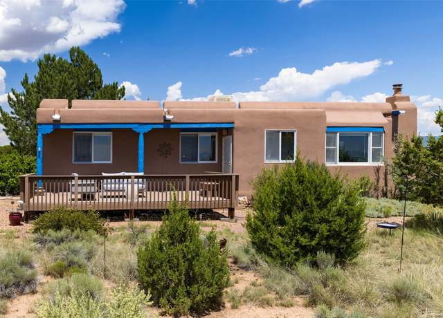 Property at 10 Sloman Trl, Santa Fe, NM 87507, 3 beds, 2.5 baths