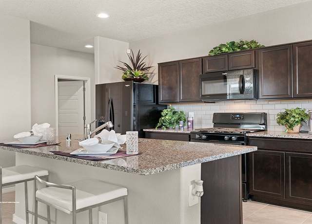 Property at 3934 Soledad, Santa Fe, NM 87507, 3 beds, 2 baths