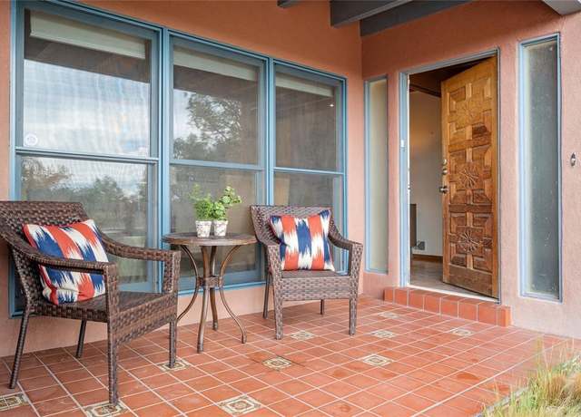 Property at 223 W Lupita, Santa Fe, NM 87505, 3 beds, 2.5 baths