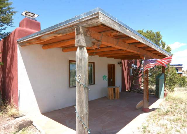 Property at 13 Los Amigos, Espanola, NM 87532, 1 bed, 1 bath