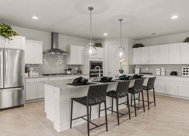 Property at 3505 Casa Vistosa, Santa Fe, NM 87507, 4 beds, 2.5 baths