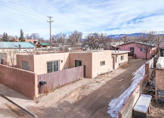 Property at 731 Camino Porvenir, Santa Fe, NM 87505, 5 beds, 3 baths