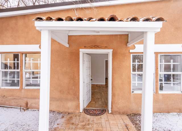 Property at 307 Pino, Santa Fe, NM 87505, 2 beds, 1 bath
