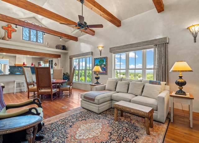 Property at 19 Paseo Nopal Unit B, Santa Fe, NM 87507, 4 beds, 3.5 baths