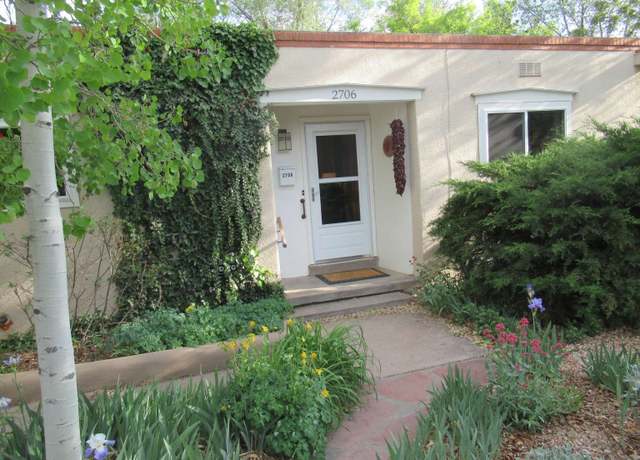 Property at 2706 Alamosa, Santa Fe, NM 87505, 4 beds, 2 baths