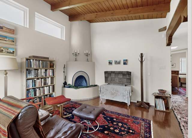 Property at 2849 Vereda De Pueblo, Santa Fe, NM 87507, 2 beds, 1 bath