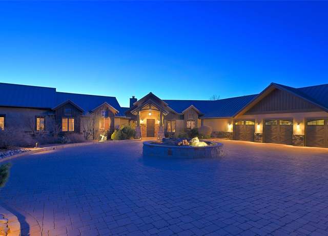 Property at 8 Plaza Del Centro, Santa Fe, NM 87506, 3 beds, 3.5 baths