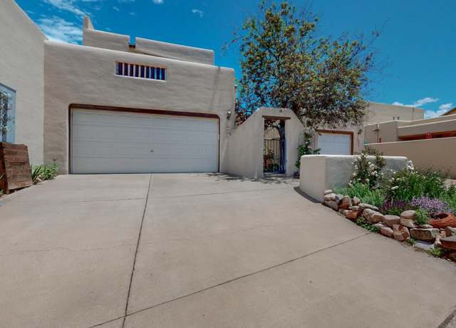 Property at 3260 La Paz, Santa Fe, NM 87507, 2 beds, 2.5 baths