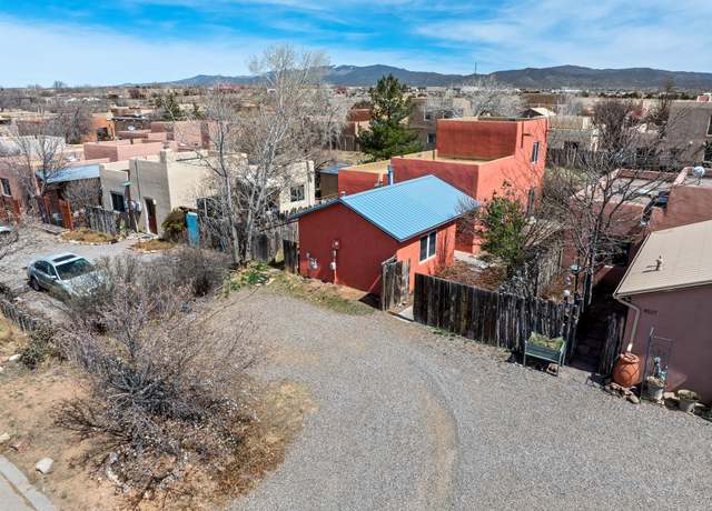 Property at 4513 Calle Turquesa, Santa Fe, NM 87507, 4 beds, 3 baths