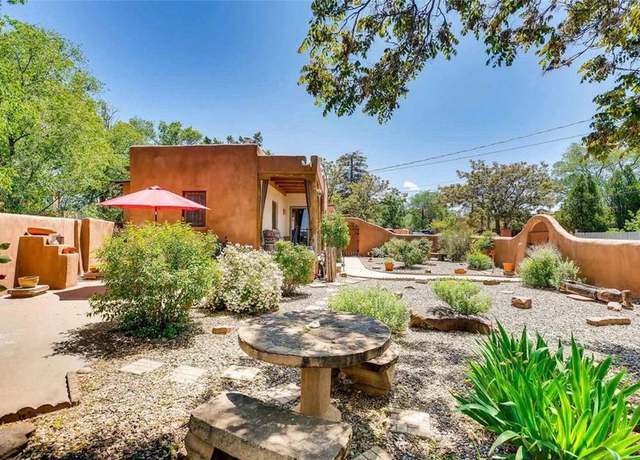 Photo of home in Santa Fe County