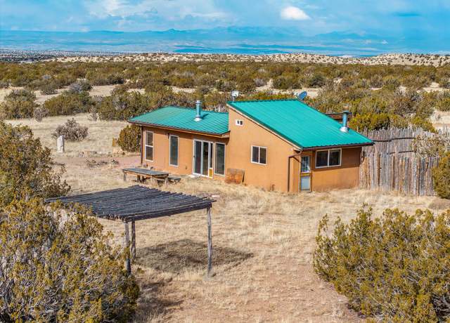 Property at 48 Rattler, Madrid, NM 87010, 2 beds, 1 bath