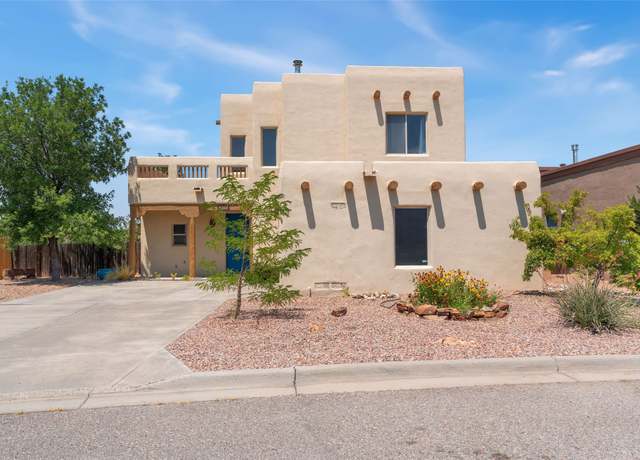 Property at 6825 Sunset Cir, Santa Fe, NM 87507, 4 beds, 3 baths