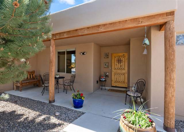 Property at 18 Canto Del Pajaro, Santa Fe, NM 87508, 3 beds, 2 baths