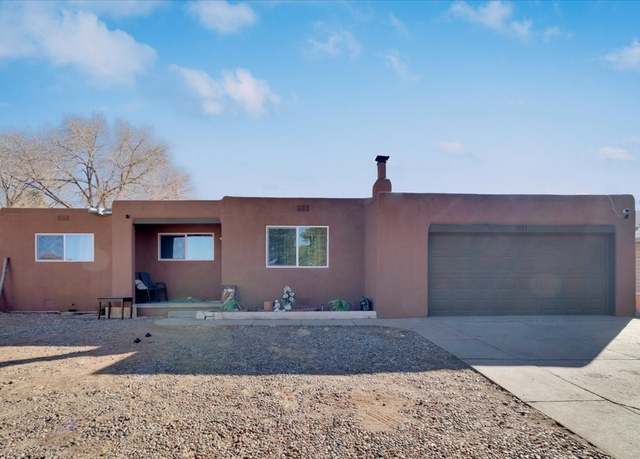 Property at 1021 Camino Carlos Rey, Santa Fe, NM 87507, 3 beds, 2 baths