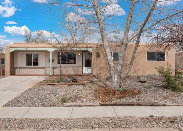 Property at 1717 Callejon Emilia, Santa Fe, NM 87501, 3 beds, 1.5 baths