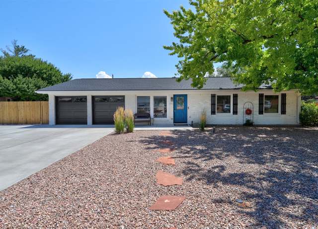 Property at 116 Beryl, White Rock, NM 87547, 3 beds, 2 baths