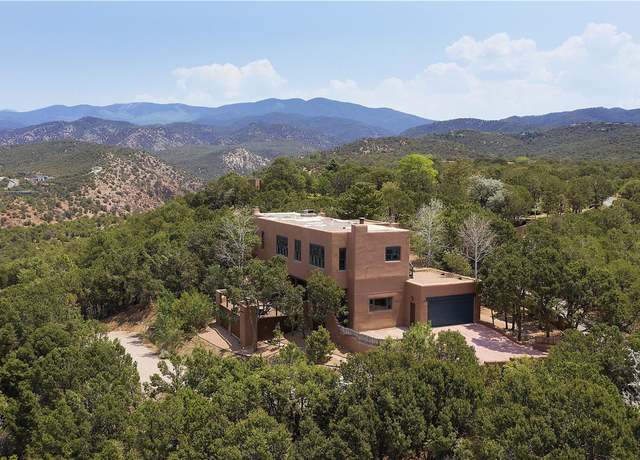 Property at 145 Brownell Howland, Santa Fe, NM 87501, 4 beds, 4 baths