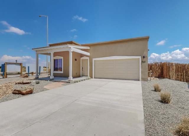 Property at 7620 Arroyo Oeste, Santa Fe, NM 87507, 3 beds, 2 baths
