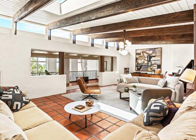 Property at 722 Gonzales Rd, Santa Fe, NM 87501, 5 beds, 3.5 baths