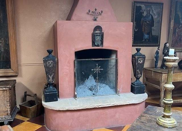 Property at 4179 State Road 68 Unit 1, 2, and 3, Ranchos De Taos, NM 87555, 2 beds, 3.5 baths
