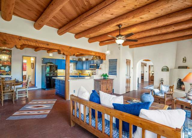 Property at 2 Florencio Rd, Santa Fe, NM 87506, 3 beds, 3.5 baths