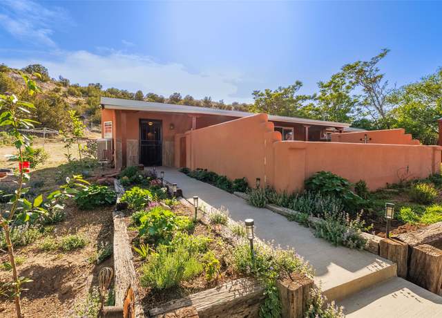 Property at 133 County Rd 135, Hernandez, NM 87537, 3 beds, 2 baths