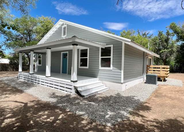 Property at 813 Sandy Ln, Espanola, NM 87532, 3 beds, 2.5 baths