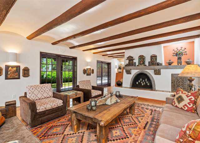 Property at 620 Camino Rancheros, Santa Fe, NM 87505, 4 beds, 4.5 baths