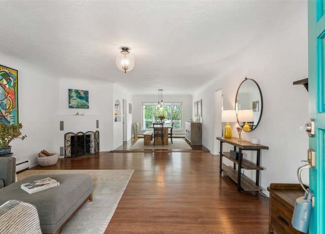Property at 309 Lomita St, Santa Fe, NM 87505, 3 beds, 3 baths