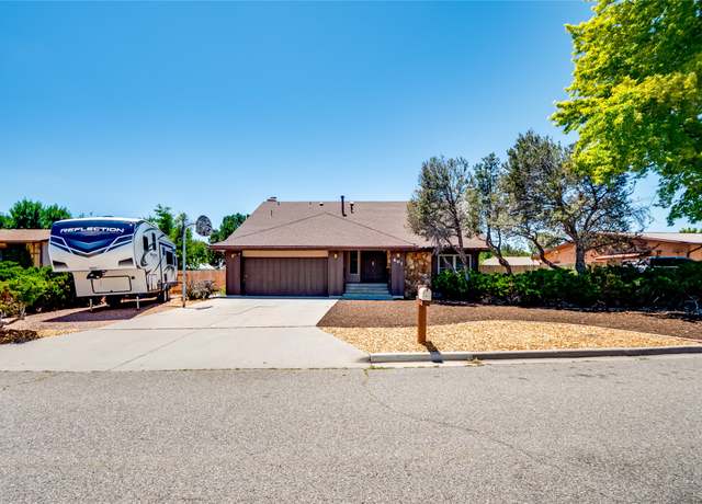 Property at 461 Pruitt Ave, White Rock, NM 87547, 4 beds, 3 baths