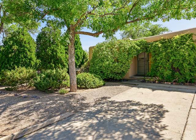 Property at 2091 Placita De Vida, Santa Fe, NM 87505, 3 beds, 1 bath