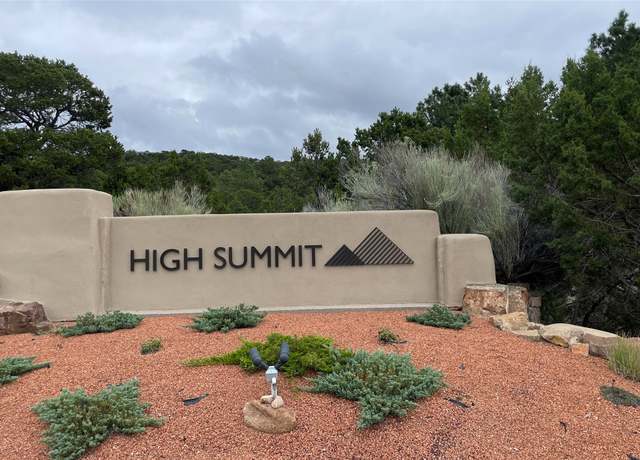 Property at 1071 S Summit Rdg, Santa Fe, NM 87501
