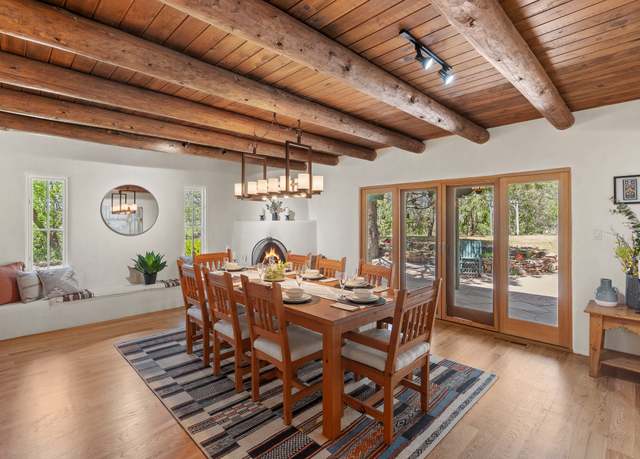 Property at 2005 Zozobra Ln, Santa Fe, NM 87505, 4 beds, 3.5 baths